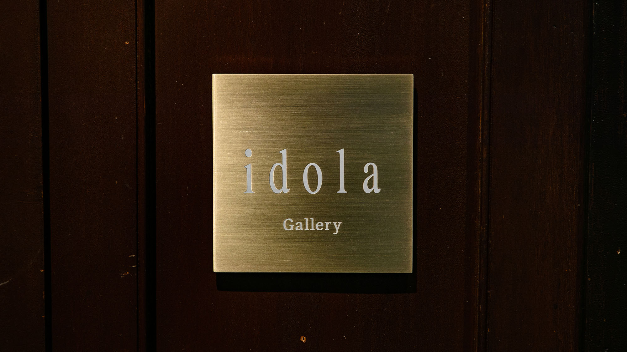 idola gallery